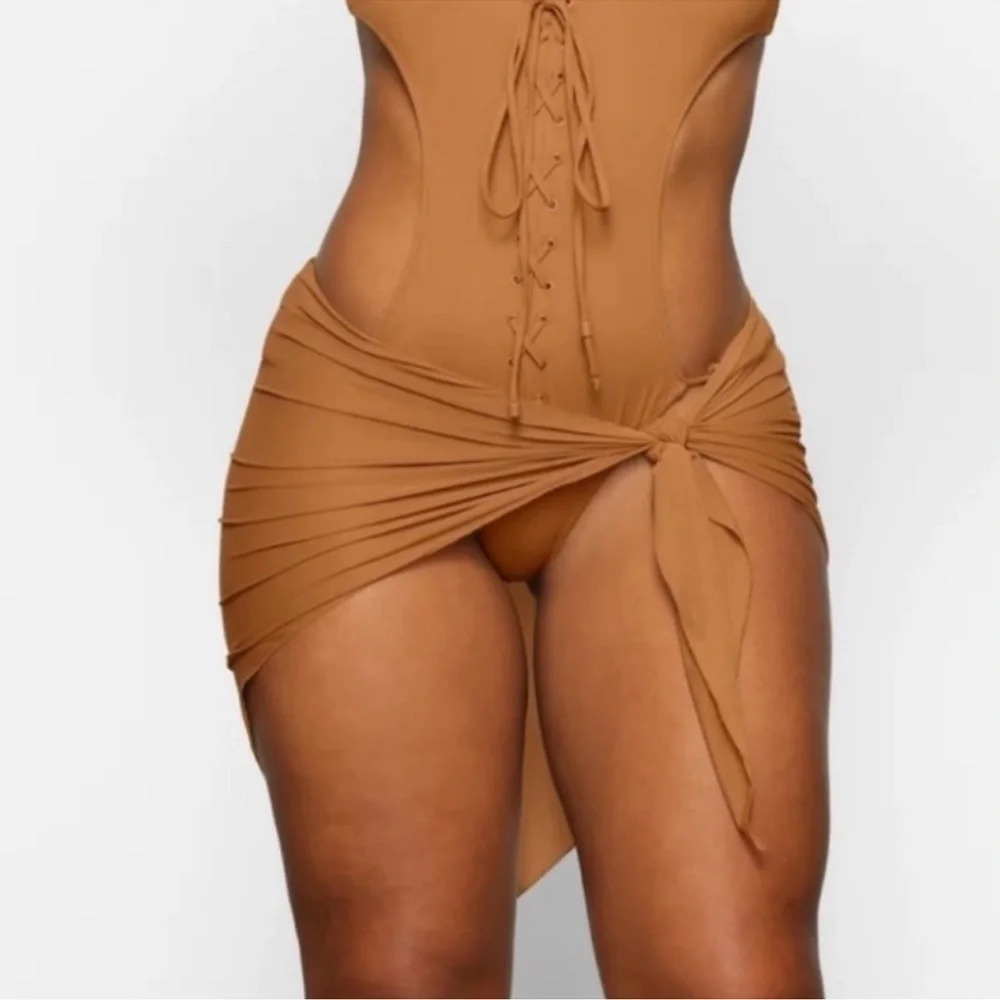 SKIMS Kim Kardashian Mesh swim Cover Sarong Mini Skirt Tan 4X/5X